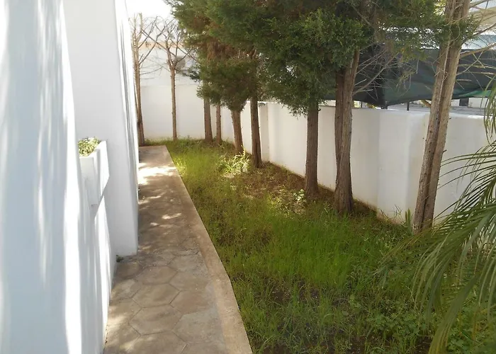 Dei Pini, Con Giardino, Al Mare Di Baia בית נופש